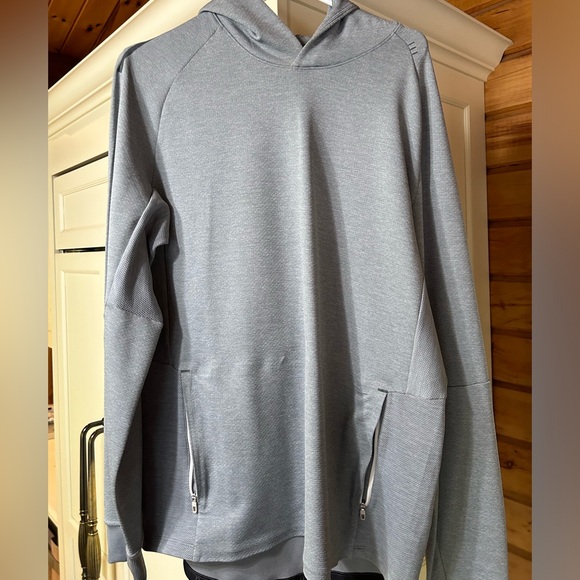 Lululemon Men’s Large TEXTURED TECH HOODIE - Picture 1 of 3